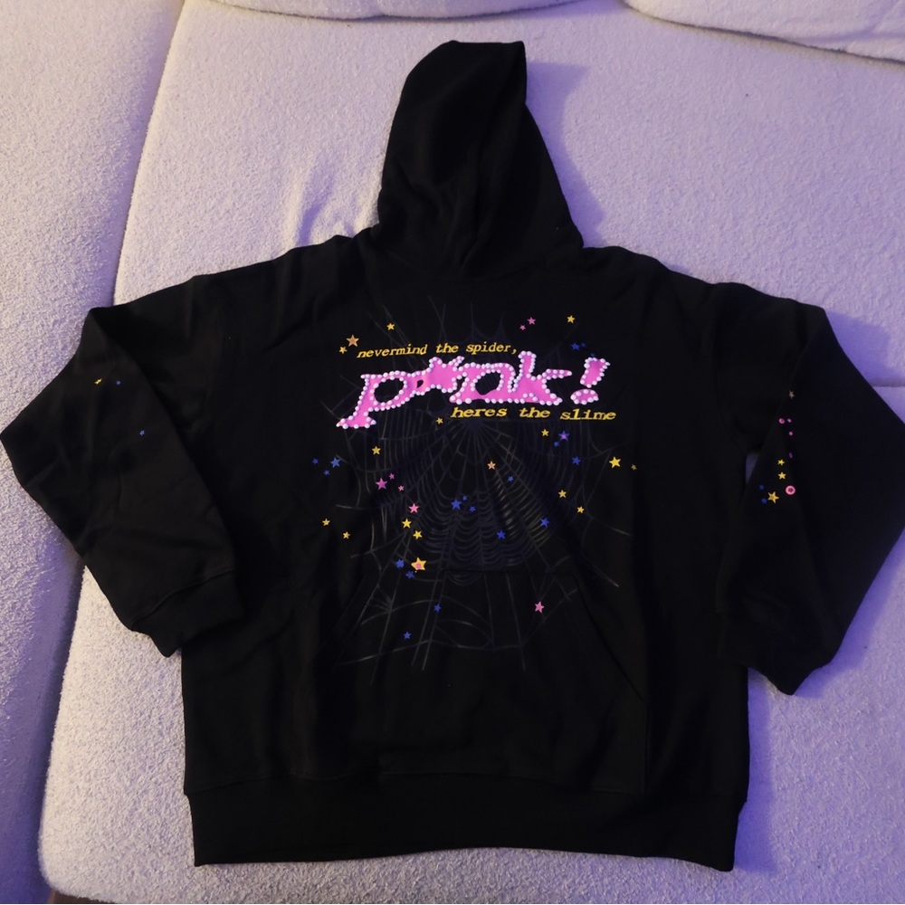 Sp5der Black Fleece Pullover Hoodie Pink Graphic Print Star Accents Long Sleeve
